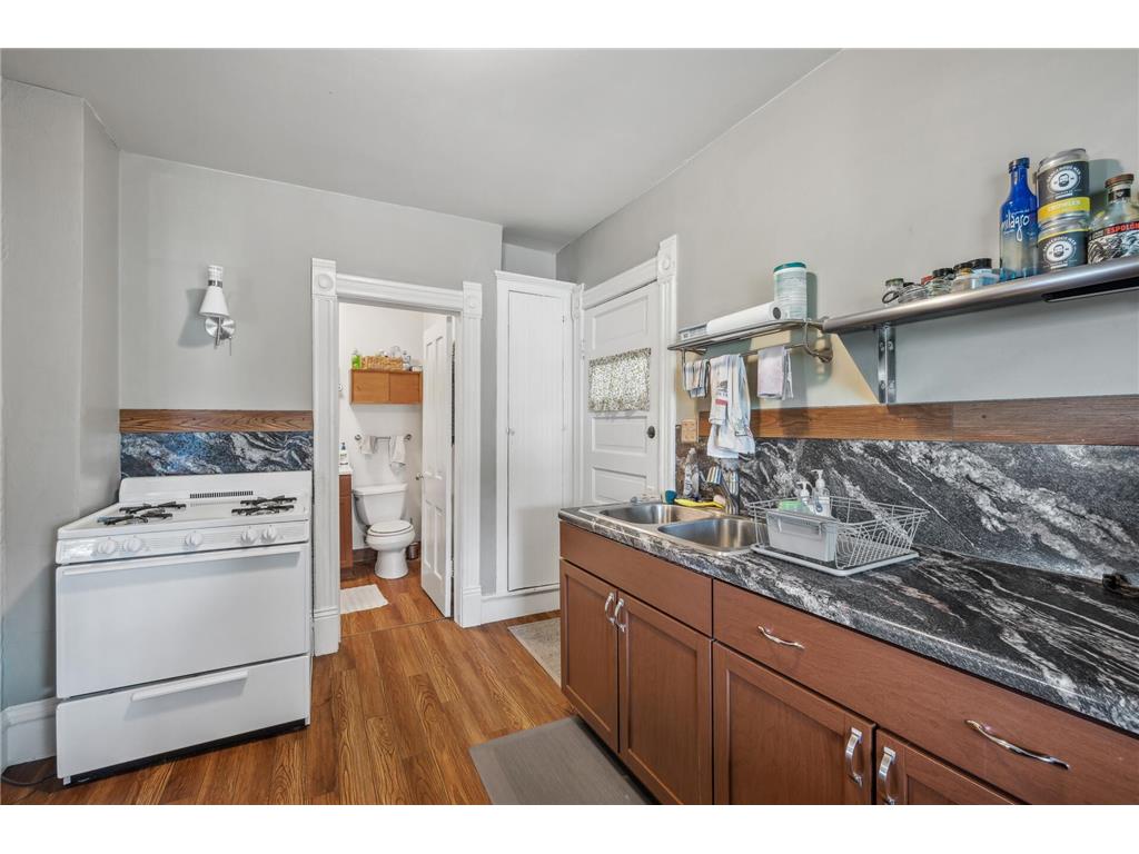 909 22nd Avenue NE Minneapolis MN 55418 7034431 image22