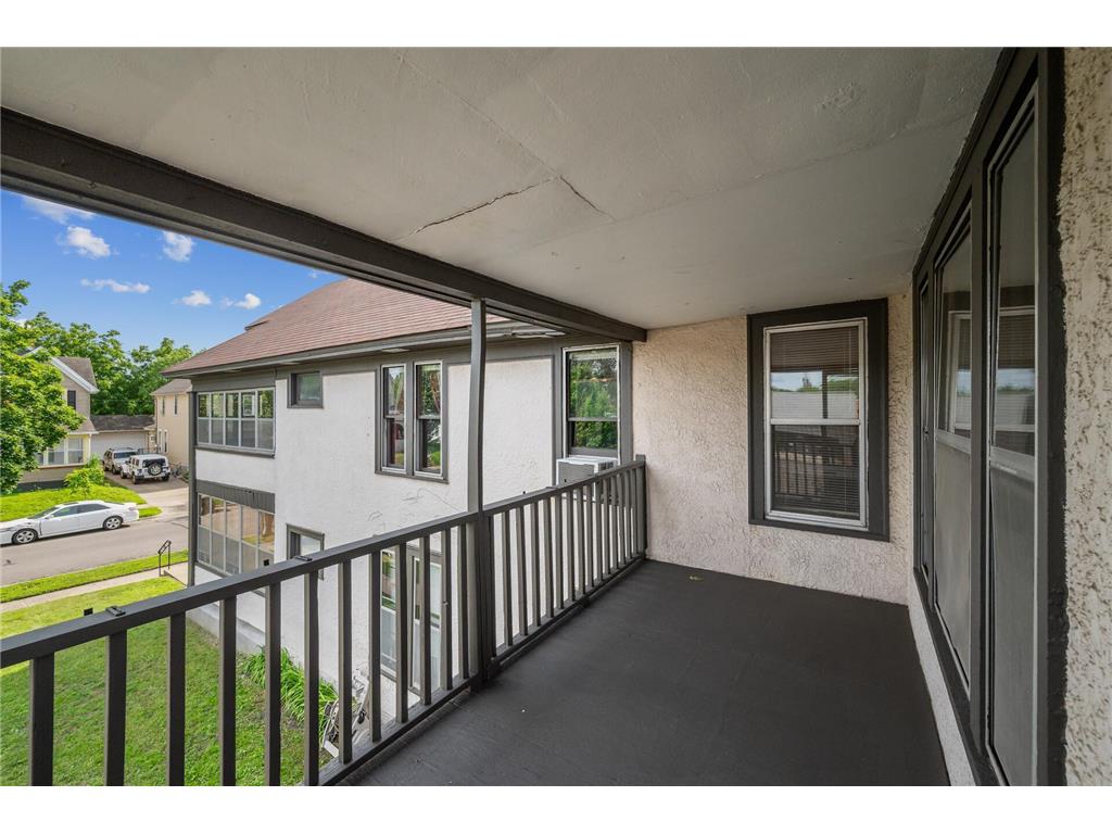 909 22nd Avenue NE Minneapolis MN 55418 7034431 image32