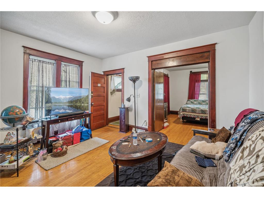 909 22nd Avenue NE Minneapolis MN 55418 7034431 image40