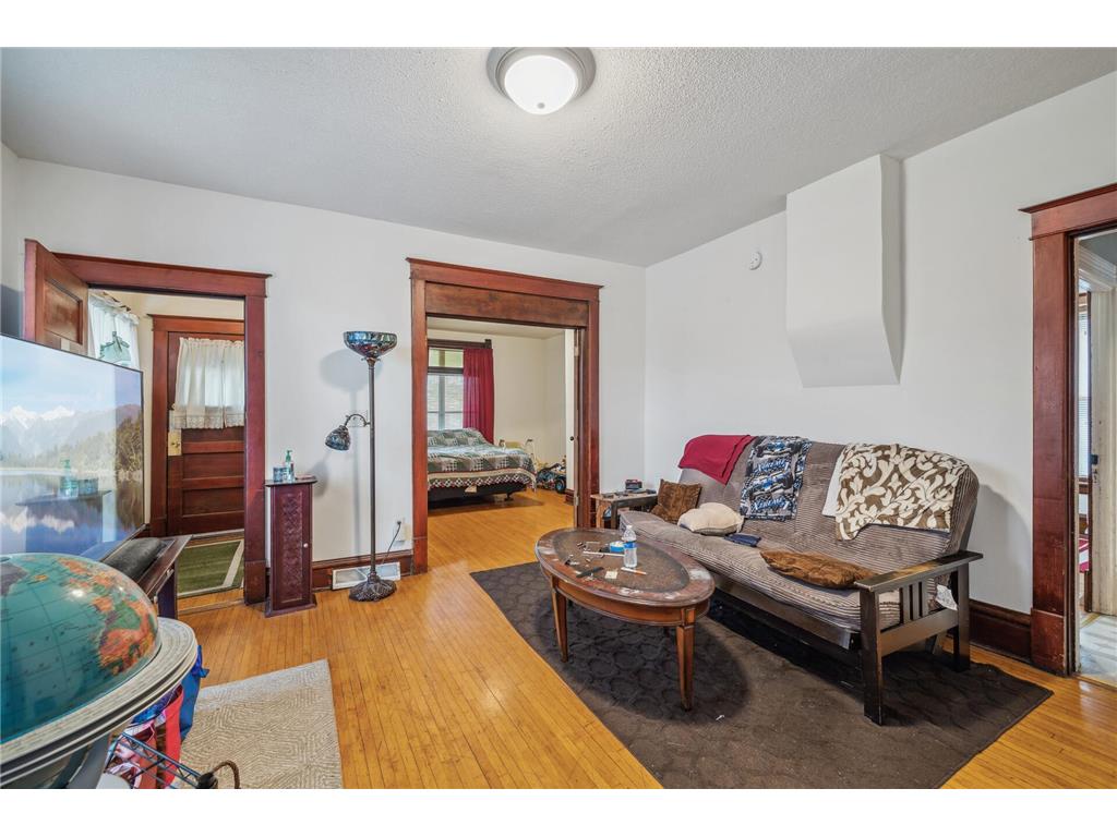 909 22nd Avenue NE Minneapolis MN 55418 7034431 image41