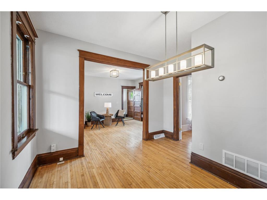 909 22nd Avenue NE Minneapolis MN 55418 7034431 image8