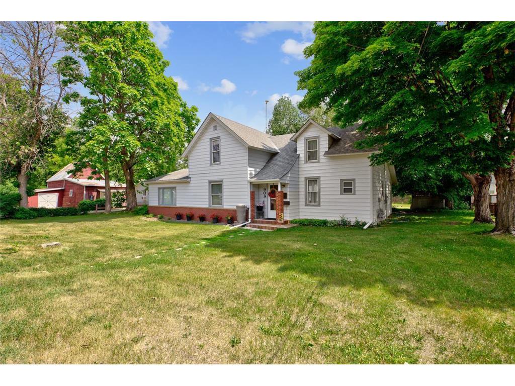 909 7th Avenue NW Faribault MN 55021 6359413 image1