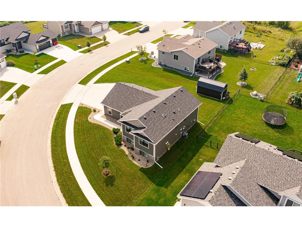 909 9th Avenue NE Kasson MN 55944 6807867 image1