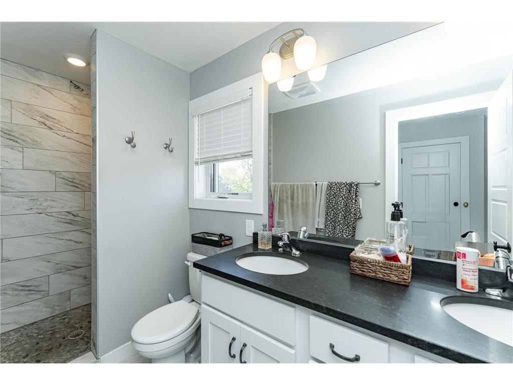 909 9th Avenue NE Kasson MN 55944 6807867 image26