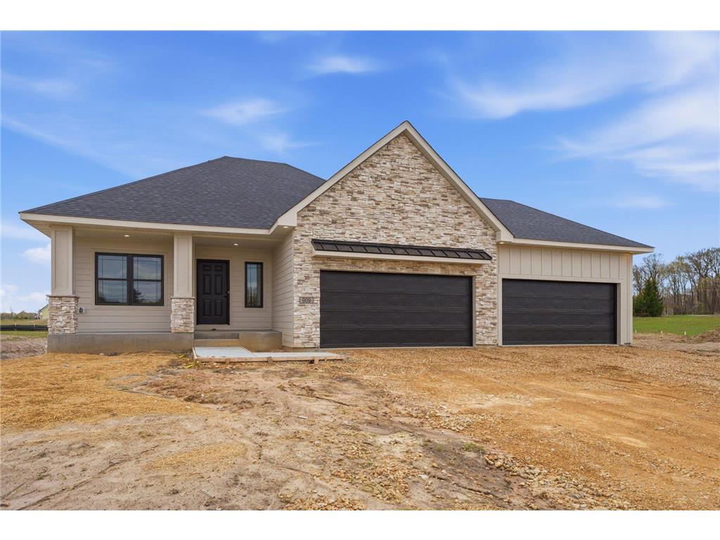 909 Acorn Court Hudson WI 54016 7067219 image1