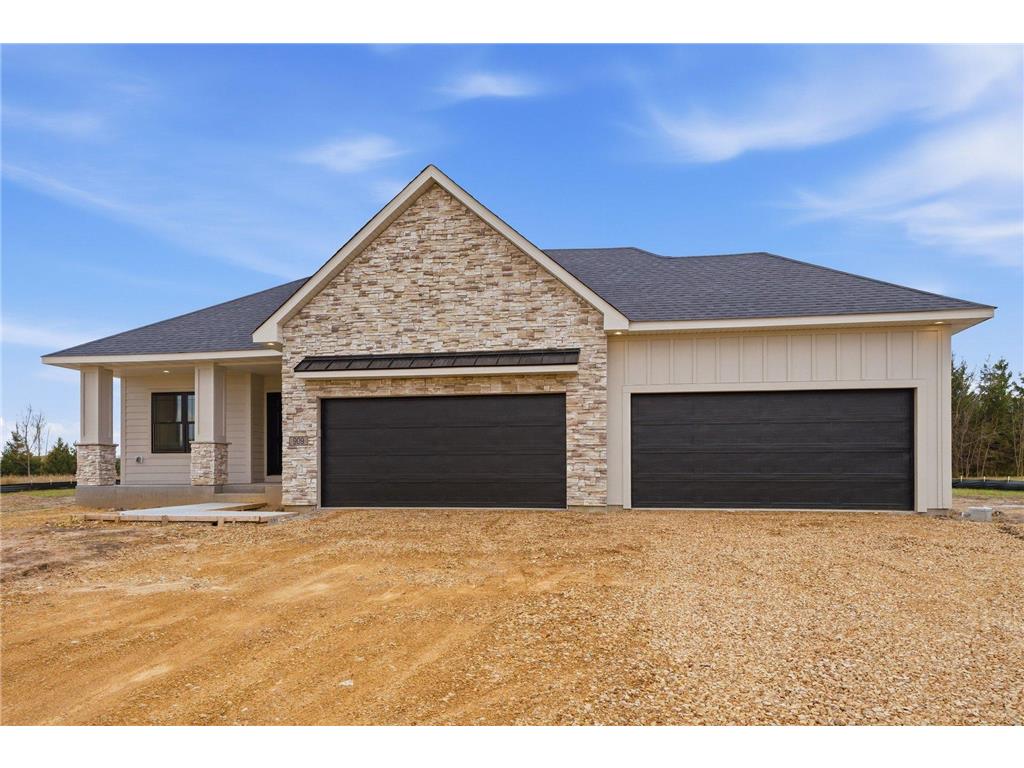 909 Acorn Court Hudson WI 54016 7067219 image2
