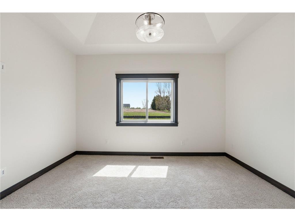 909 Acorn Court Hudson WI 54016 7067219 image44
