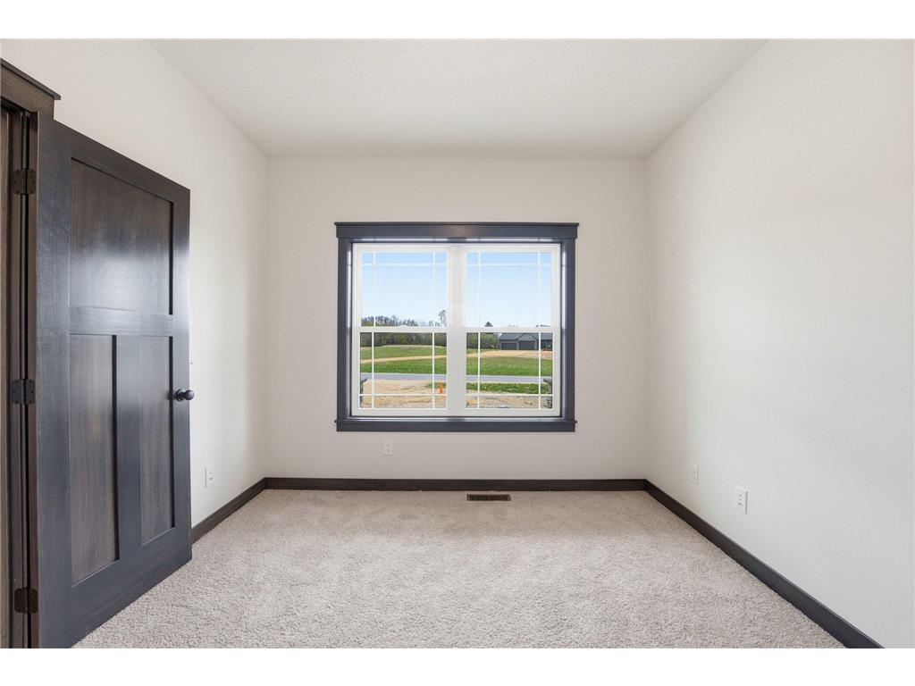 909 Acorn Court Hudson WI 54016 7067219 image48