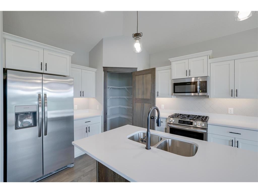 909 Acorn Court Kinnickinnic Twp WI 54016 6748364 image16