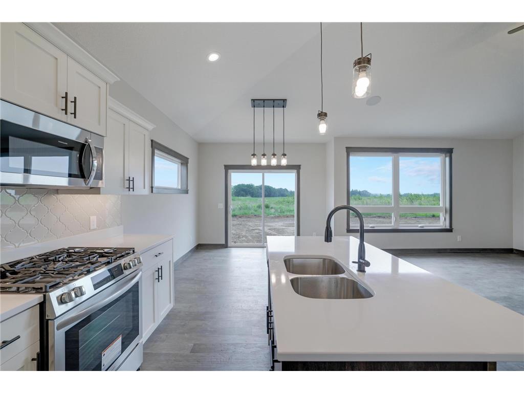 909 Acorn Court Kinnickinnic Twp WI 54016 6748364 image17