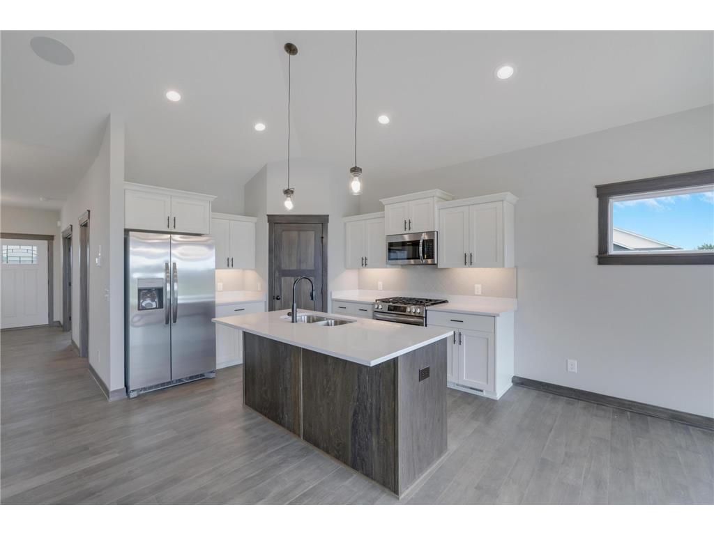 909 Acorn Court Kinnickinnic Twp WI 54016 6748364 image19