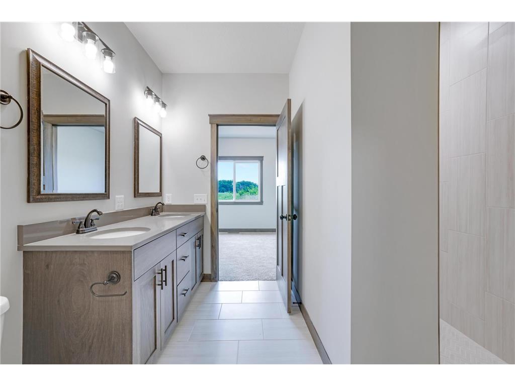 909 Acorn Court Kinnickinnic Twp WI 54016 6748364 image30