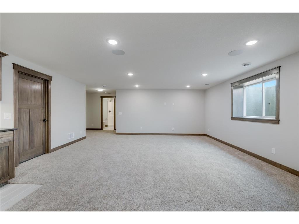 909 Acorn Court Kinnickinnic Twp WI 54016 6748364 image37