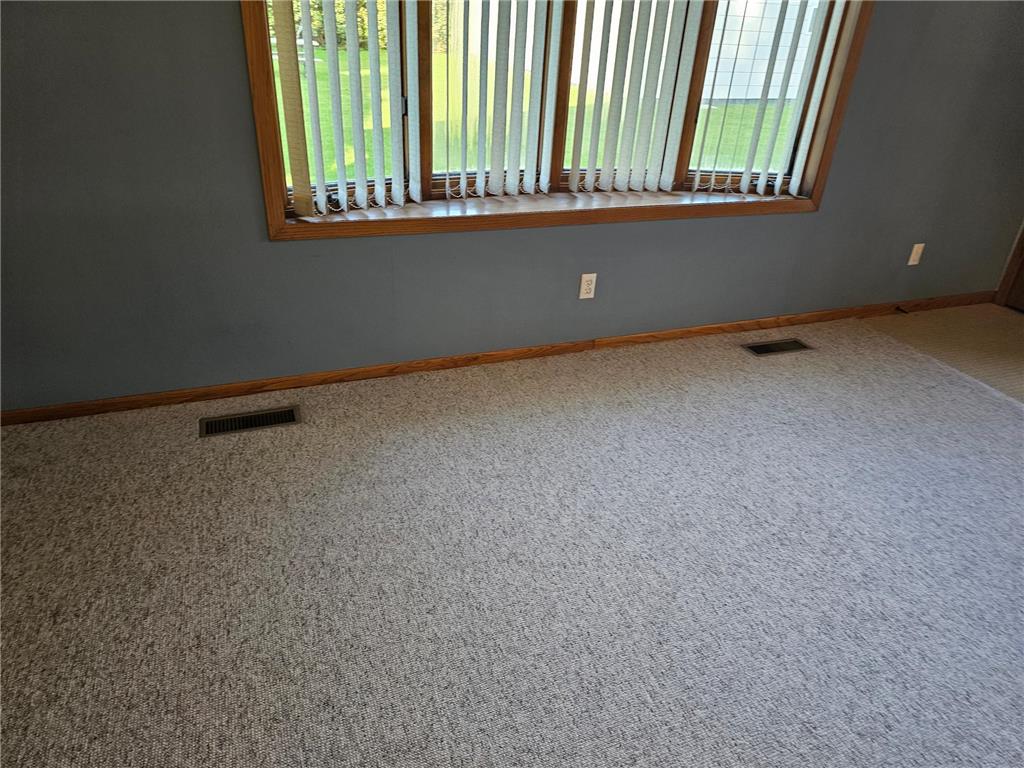 909 Bradford Avenue Argyle MN 56713 6802408 image17