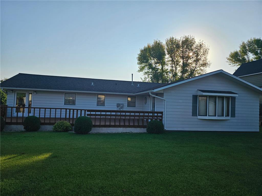 909 Bradford Avenue Argyle MN 56713 6802408 image28