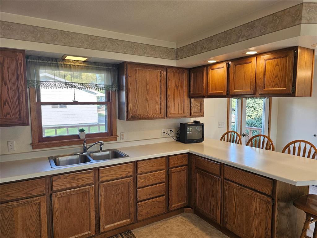 909 Bradford Avenue Argyle MN 56713 6802408 image3