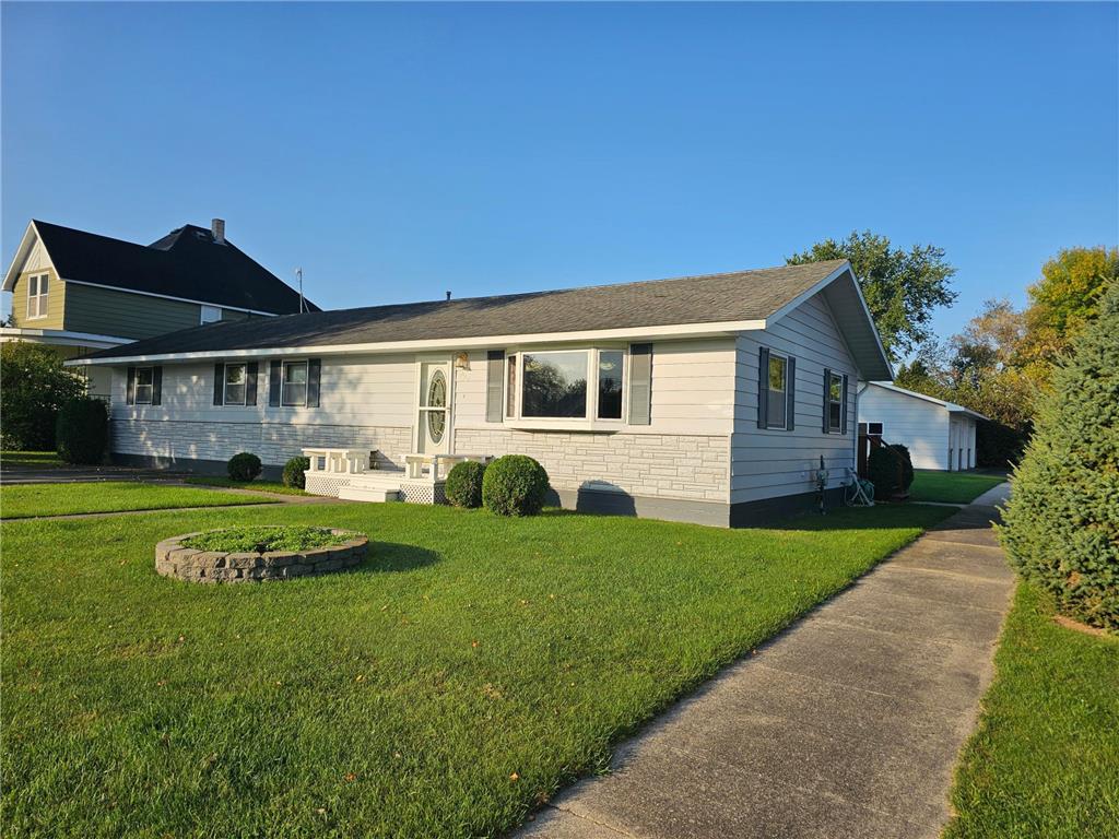 909 Bradford Avenue Argyle MN 56713 6802408 image40