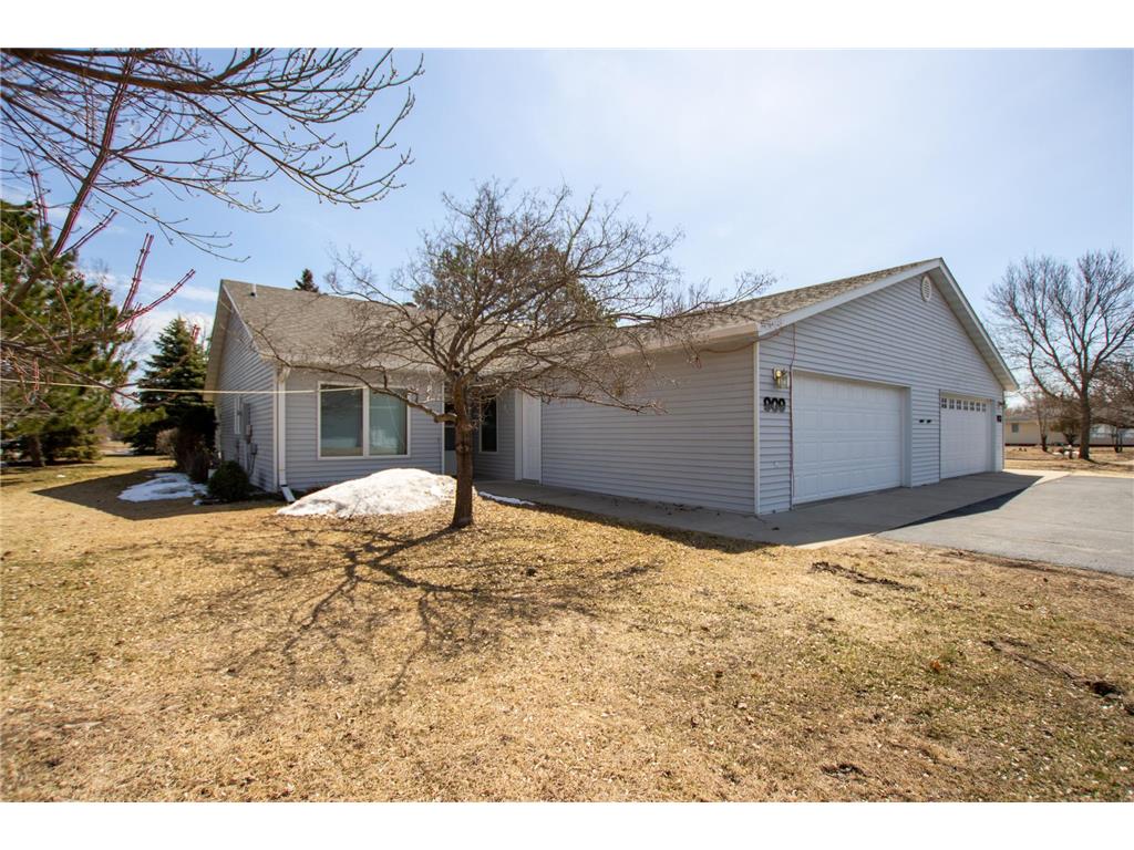 909 Clausen Avenue SW Bemidji MN 56601 - Irving 6358711 image1