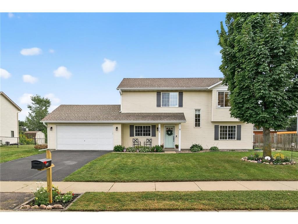 909 E Orchard Street Belle Plaine MN 56011 6775423 image1