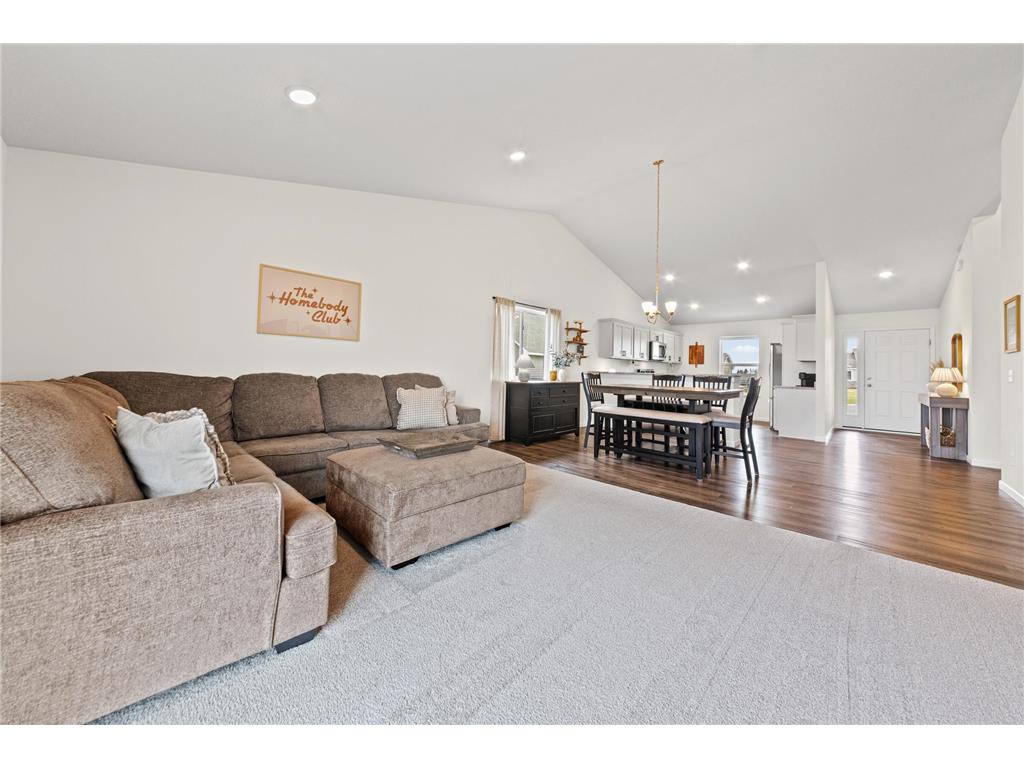 909 Emily Court NE Montgomery MN 56069 7085245 image19