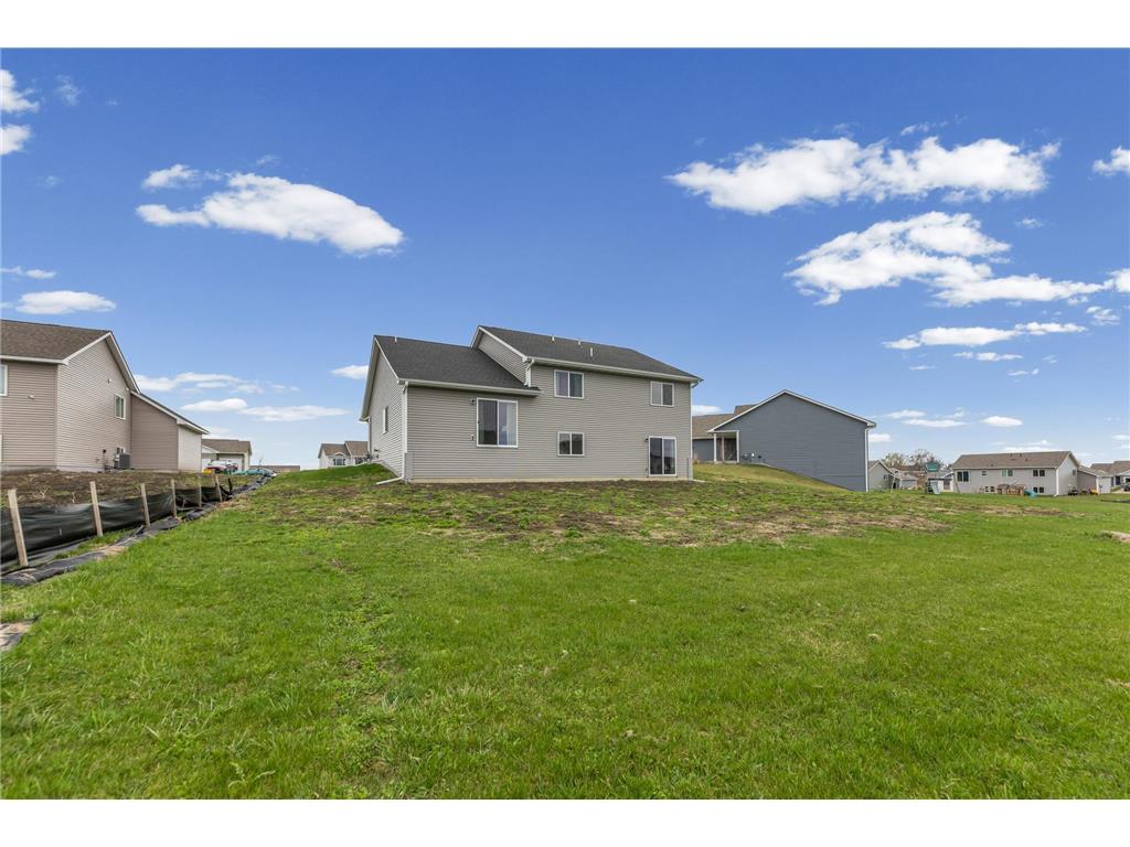 909 Emily Court NE Montgomery MN 56069 7085245 image41