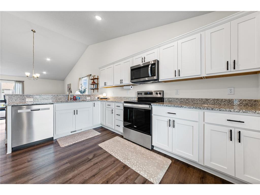 909 Emily Court NE Montgomery MN 56069 7085245 image9