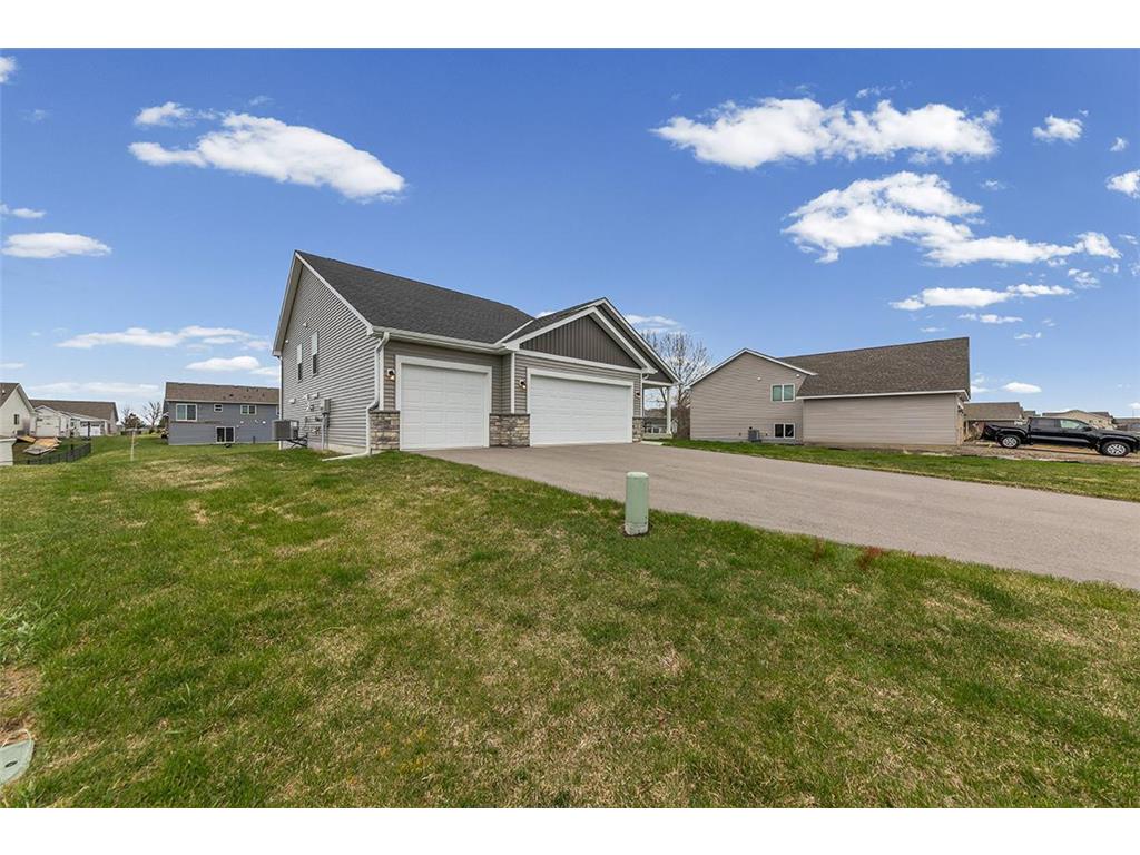 909 Emily Court NE Montgomery MN 56069 7104355 image41