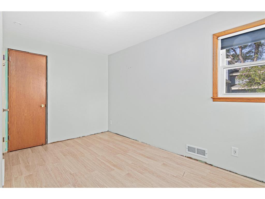909 Jefferson Street Anoka MN 55303 7072312 image13