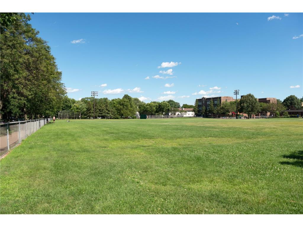 909 Marshall Avenue Saint Paul MN 55104 7009984 image42