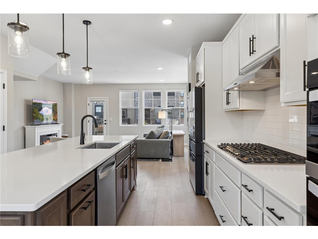 909 Mount Curve Boulevard #A Saint Paul MN 55116 7070747 image9