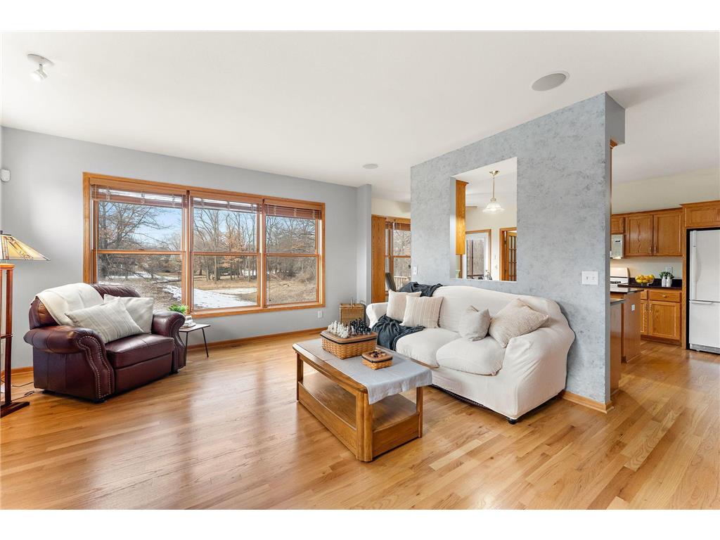 909 New Century Boulevard S Maplewood MN 55119 6804111 image27