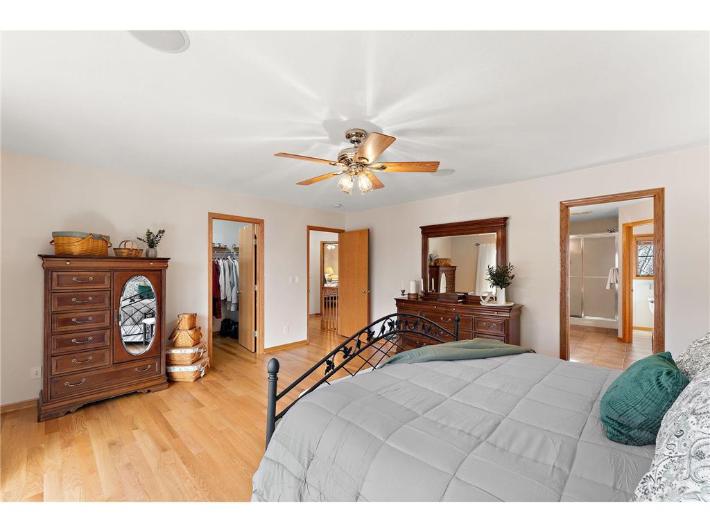 909 New Century Boulevard S Maplewood MN 55119 6804111 image32