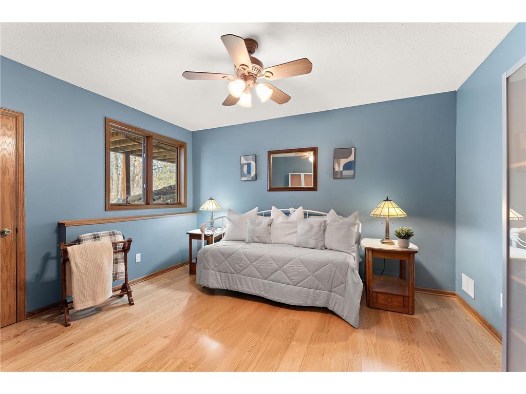 909 New Century Boulevard S Maplewood MN 55119 6804111 image52