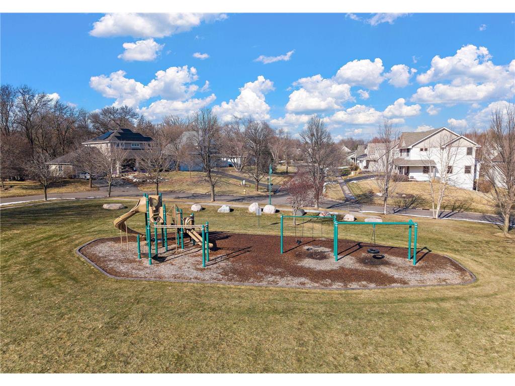 909 New Century Boulevard S Maplewood MN 55119 6804111 image59