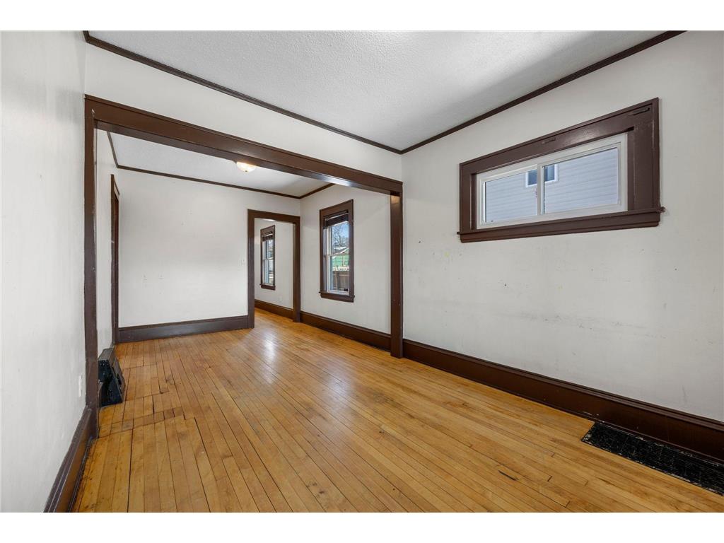 909 Saint Anthony Avenue Saint Paul MN 55104 7038067 image13