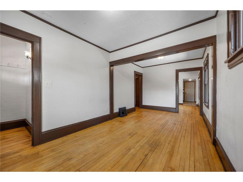909 Saint Anthony Avenue Saint Paul MN 55104 7038067 image14