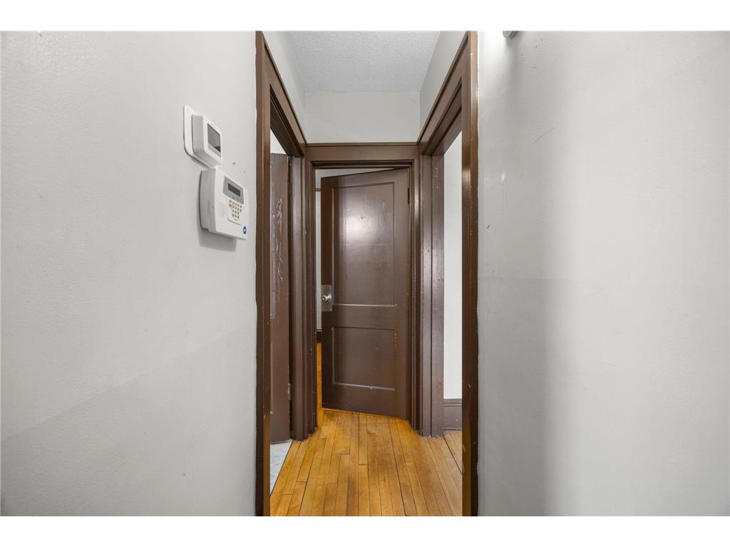 909 Saint Anthony Avenue Saint Paul MN 55104 7038067 image18