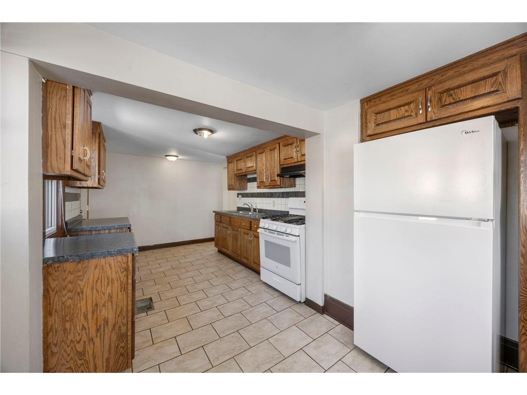 909 Saint Anthony Avenue Saint Paul MN 55104 7038067 image26