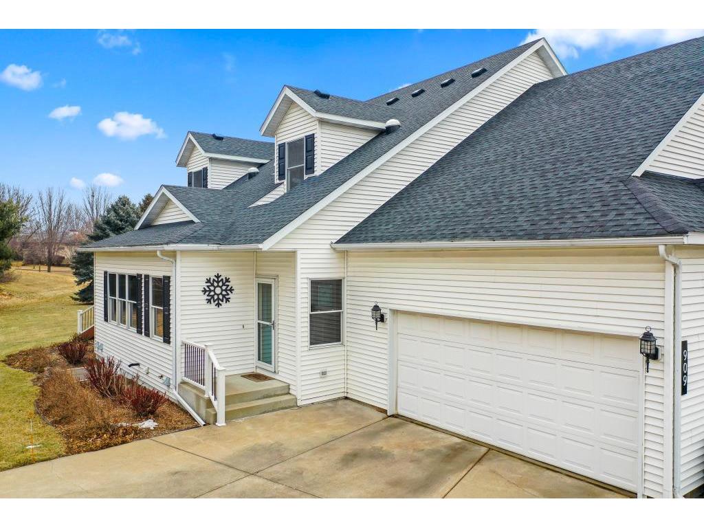 909 Saint Lawrence Drive Northfield MN 55057 6655704 image1