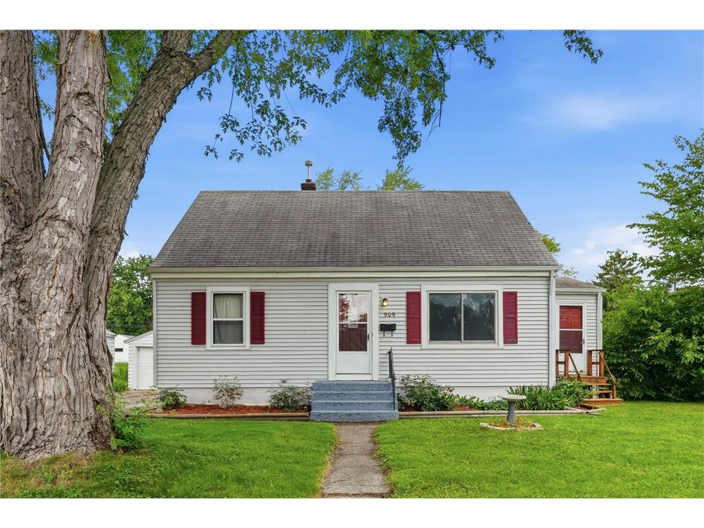 909 Selby Avenue Saint Paul Park MN 55071 7099685 image3