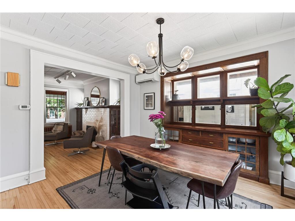 909 W 44th Street Minneapolis MN 55409 7009024 image11