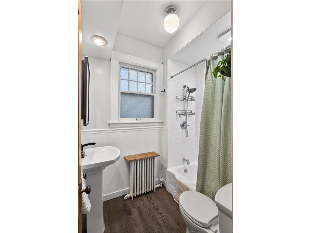 909 W 44th Street Minneapolis MN 55409 7009024 image19