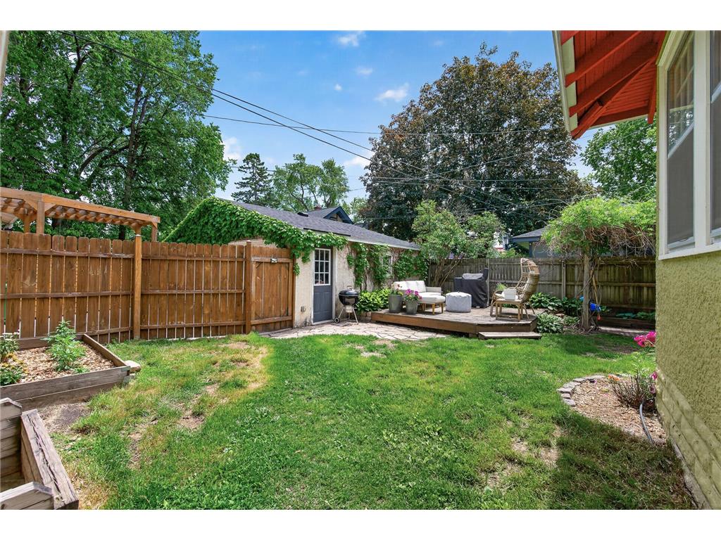 909 W 44th Street Minneapolis MN 55409 7009024 image36