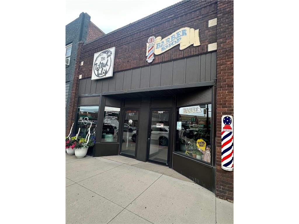 909 Washington Avenue Detroit Lakes MN 56501 6559611 image1