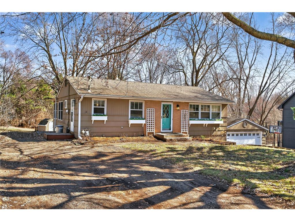 9091 W Staring Lane Eden Prairie MN 55347 7044312 image1