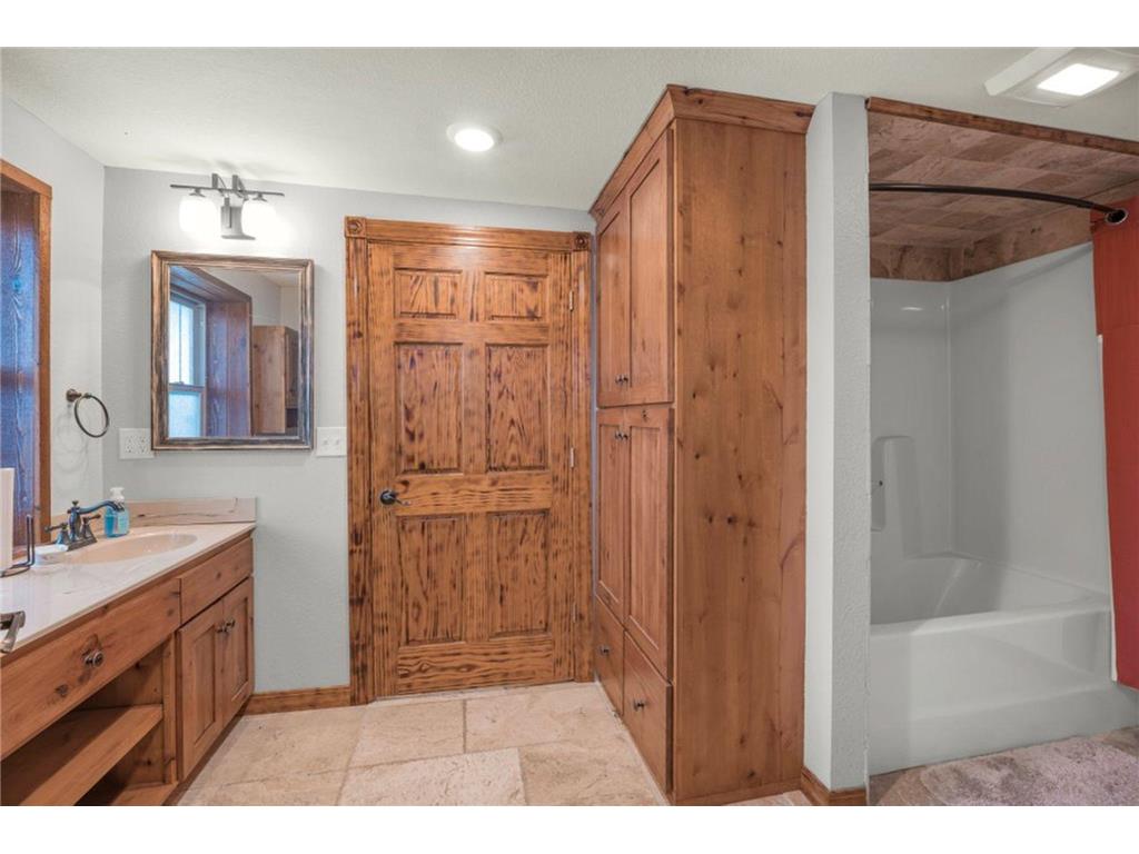 90917 240th Street Moscow Twp MN 55912 7074231 image28