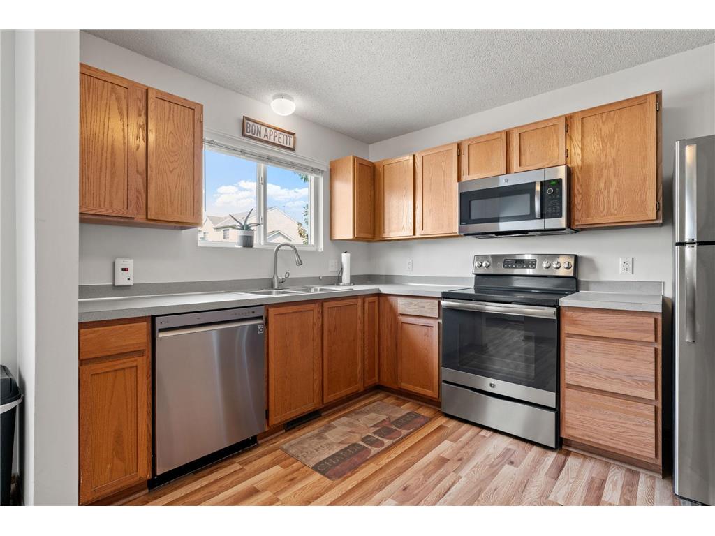 9095 Klondike Court Eden Prairie MN 55347 6571271 image1