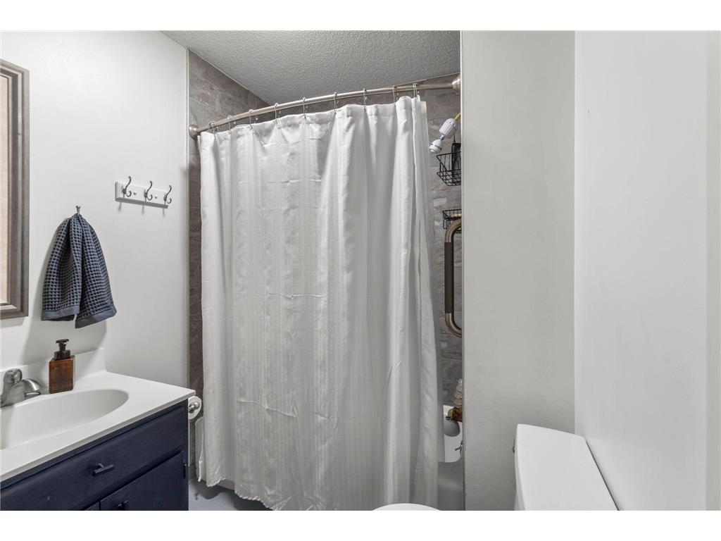 91 Birnamwood Drive Burnsville MN 55337 7089643 image15