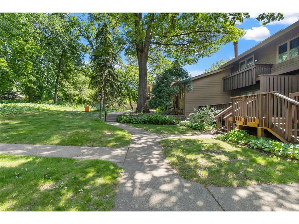 91 Birnamwood Drive Burnsville MN 55337 7089643 image2