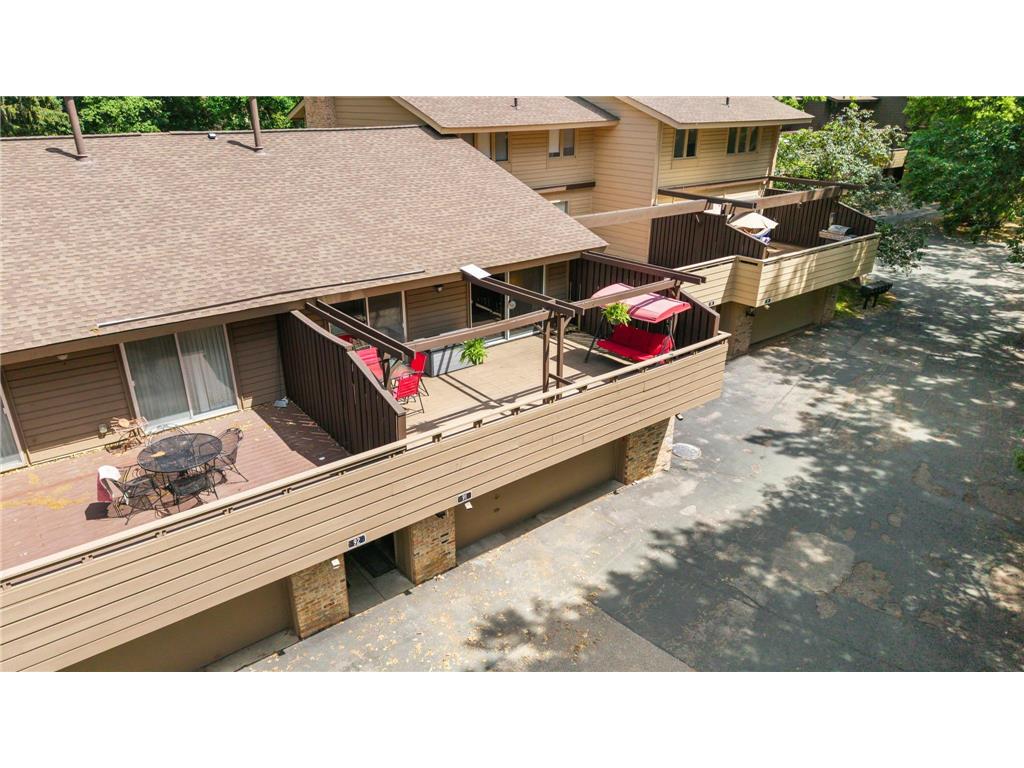 91 Birnamwood Drive Burnsville MN 55337 7110300 image1